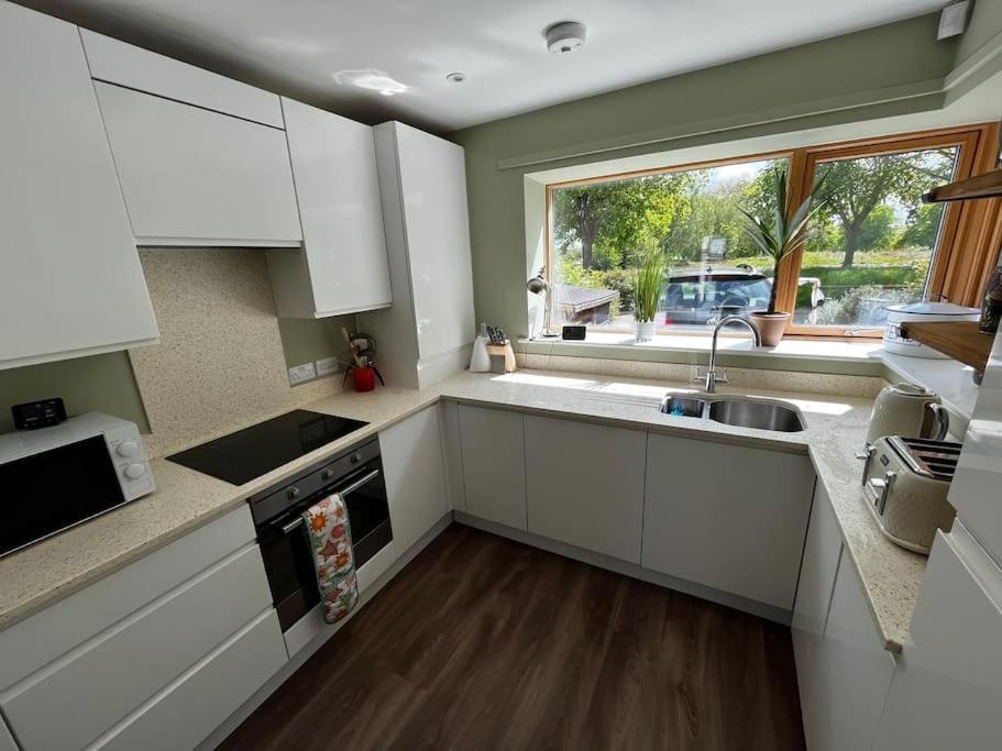 Apartment 2 Bedroom Eco House With South Facing Balcony Nottingham