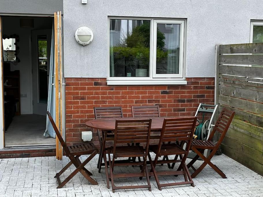 Appartement 2 Bedroom Eco House With South Facing Balcony *