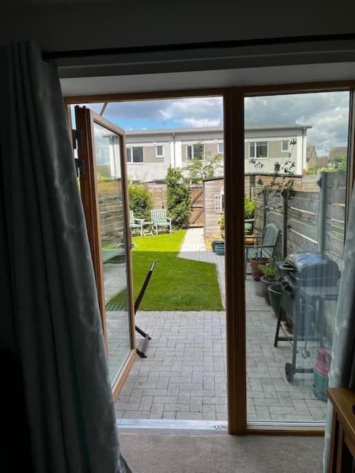 Apartment 2 Bedroom Eco House With South Facing Balcony *